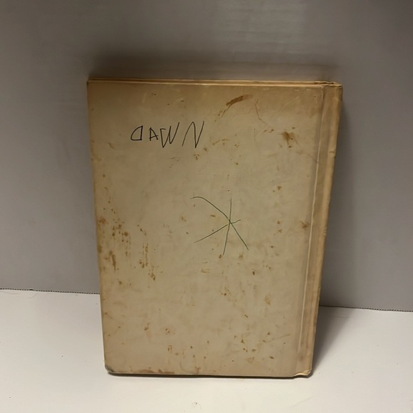 1988 Disney year book - Picture 4 of 7